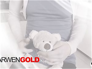 HER restrain - gonzo buttfuck with Russian stunner Arwen Gold